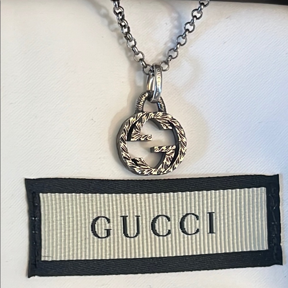 Gucci Interlocking G Arabesque Pendant Necklace A… - image 2